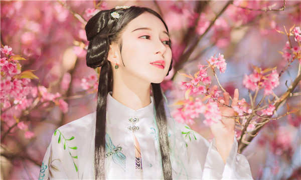 企石镇供卵试管婴儿：助您实现家庭梦想的科学方案